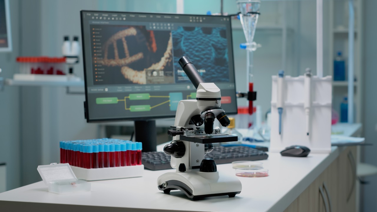 LIS System und Schnittstellenintegration zu Analysegeräten